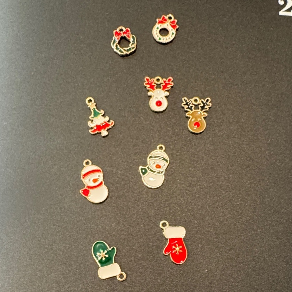 Christmas/Holiday Themed Charms Set